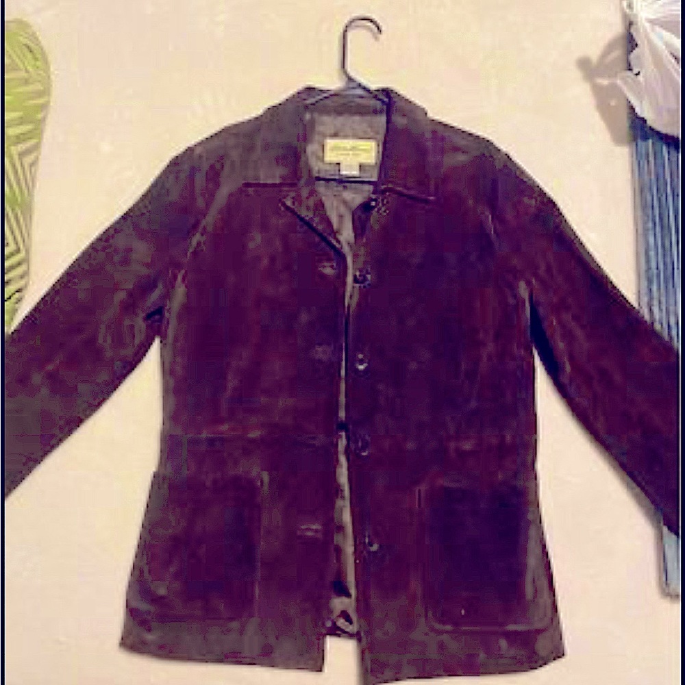 Like New.Never Worn.Eddie Bauer.Brown Genuine Leather Jacket.Size M